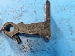 Петля двери правая AUDI A6 (C7) 11-18 CGXB 3.0T