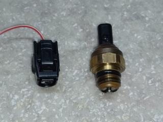 Запчасть датчик давления масла гур TOYOTA AVALON 05-12 2007