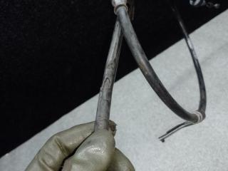 Трос стояночного тормоза левый KONA OS 17-23