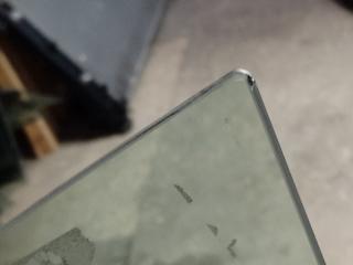 Стекло двери переднее левое FOCUS 10-18 2015 2.0 C20HDEX