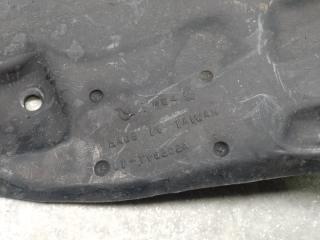 Подкрылок передний правый CAMRY 40 06-11