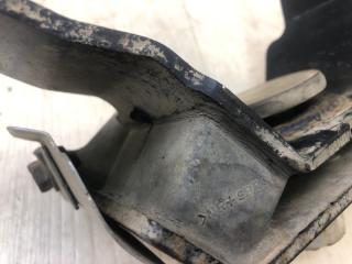 Подушка АКПП нижняя задняя GX470 02-09 4.7 2UZFE