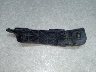 Кронштейн переднего бампера (на крыле) правый RAV4 05-12