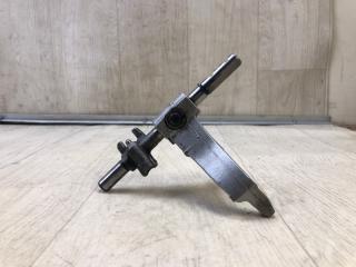 Вилка МКПП AURIS 06-12