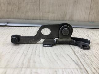 Вилка МКПП AURIS 06-12