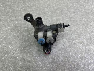 Клапан пневмоподвески передний LEXUS LS400 94-00