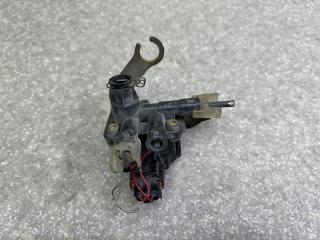 Клапан пневмоподвески передний LEXUS LS430 00-06