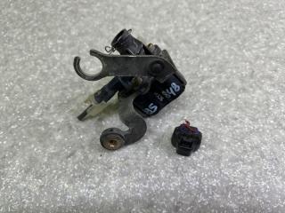 Клапан пневмоподвески передний LEXUS LS430 00-06