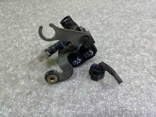 Клапан пневмоподвески передний LEXUS LS430 00-06