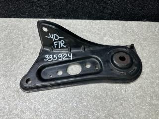 Крепление балки подвески переднее правое TOYOTA CAMRY 40 06-11