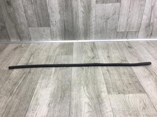 Уплотнитель капота DODGE JOURNEY 08-20 2013