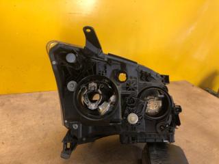 Фара левая AVENSIS 03-08