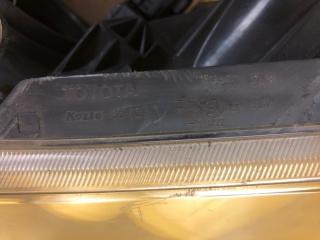 Фара левая AVENSIS 03-08