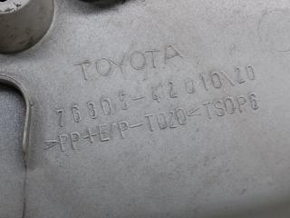 Накладка крышки багажника правая RAV4 05-12