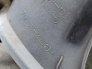 Накладка крышки багажника правая TOYOTA RAV4 05-12