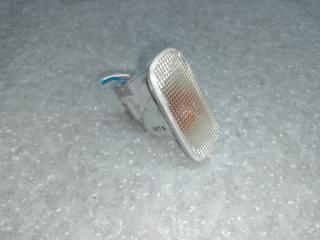 Повторитель поворота в крыло передний TOYOTA LAND CRUISER PRADO 120 02-09