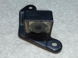 Крепление глушителя переднее NISSAN X-TRAIL T30 01-07