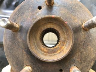 Кулак поворотный передний правый MDX (YD1) 00-06 2002 Внедорожник 3.5