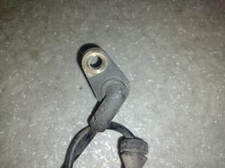 Датчик ABS задний правый X-TRAIL T30 01-07