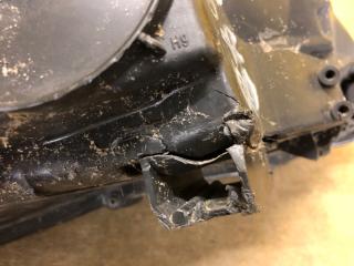 Фара левая AVENSIS 08-18