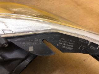 Фара правая AVENSIS 08-18