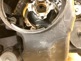 Фара левая AVENSIS 08-18