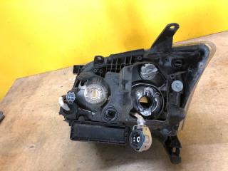 Фара правая AVENSIS 03-08