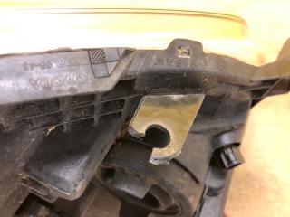 Фара левая AVENSIS 03-08