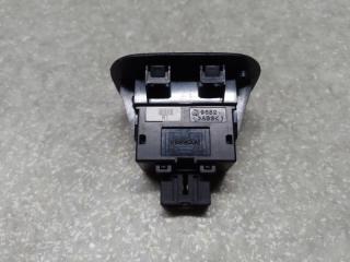 Кнопка закрывания крышки багажника NISSAN X-TRAIL/ROGUE T32 13-20