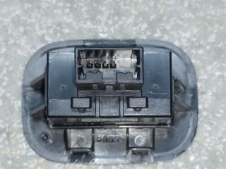 Кнопка закрывания крышки багажника X-TRAIL/ROGUE T32 13-20