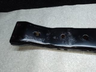 Балка под КПП H3 05-10 2006 L52 3.5 L