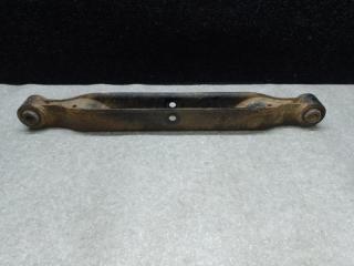 Рычаг задней подвески поперечный нижний правый NISSAN X-TRAIL/ROGUE T32 13-20