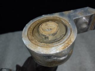 Рычаг передней подвески нижний правый X-TRAIL T30 01-07