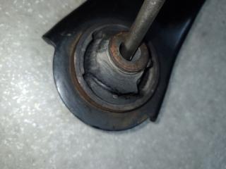 Рычаг передней подвески нижний левый NISSAN X-TRAIL/ROGUE T32 13-20