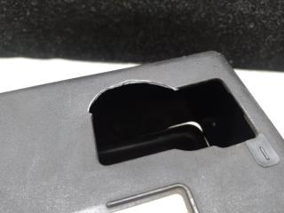 Короб аккумулятора H3 05-10 2006 L52 3.5 L