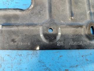 Кронштейн крыла передний левый EXPEDITION 17- 2018 T35PDTD