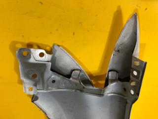 Крыло переднее правое CT200 17-