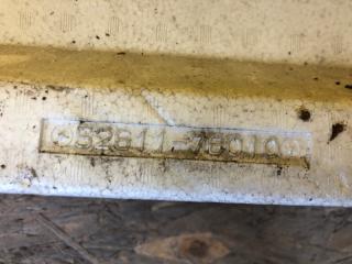 Наполнитель бампера передний CT200 17-