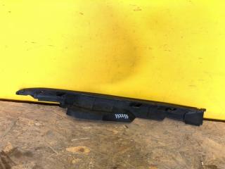 Накладка крыла переднего внутренняя левая LEXUS CT200 17-