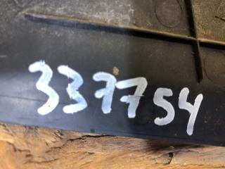 Накладка крыла переднего внутренняя правая CT200 17-