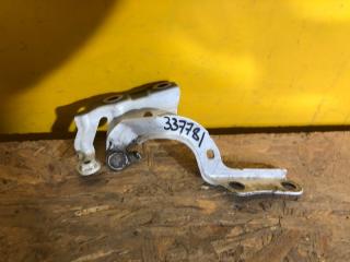 Петля капота правая LEXUS CT200 17- Б/У Петля капота правая LEXUS CT200 17-