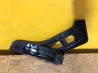 Кронштейн переднего бампера правый LEXUS CT200 17-