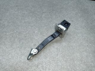 Ограничитель двери передний MITSUBISHI ASX / OUTLANDER SPORT 10-21