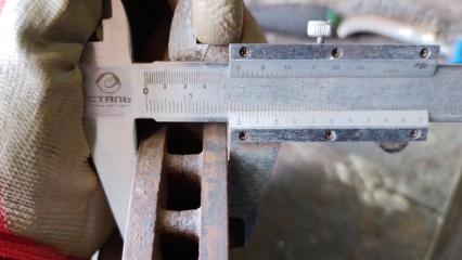 Тормозной диск передний PRIUS - 30 09-17