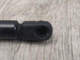 Амортизатор капота правый CAMRY 30 02-06 2002 ACV30L 2.4 2AZFE