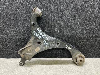 Рычаг передней подвески нижний правый KIA FORTE/CERATO TD 08-13