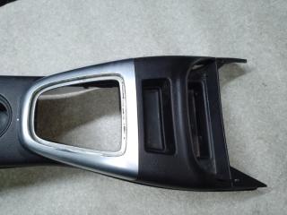 Консоль КПП H3 05-10 2006 L52 3.5 L