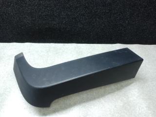 Накладка проема багажника правая H3 05-10 2006 L52 3.5 L