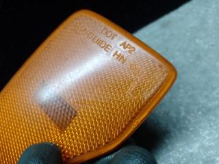 Повторитель поворота в крыло передний левый H3 05-10 2006 L52 3.5 L