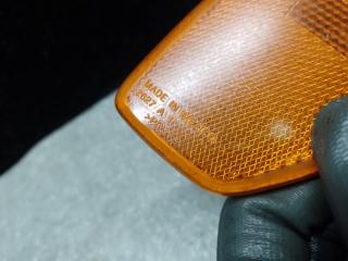 Повторитель поворота в крыло передний левый H3 05-10 2006 L52 3.5 L